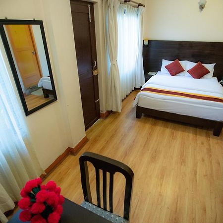 Kathmandu Sunny Hotel Ngoại thất bức ảnh
