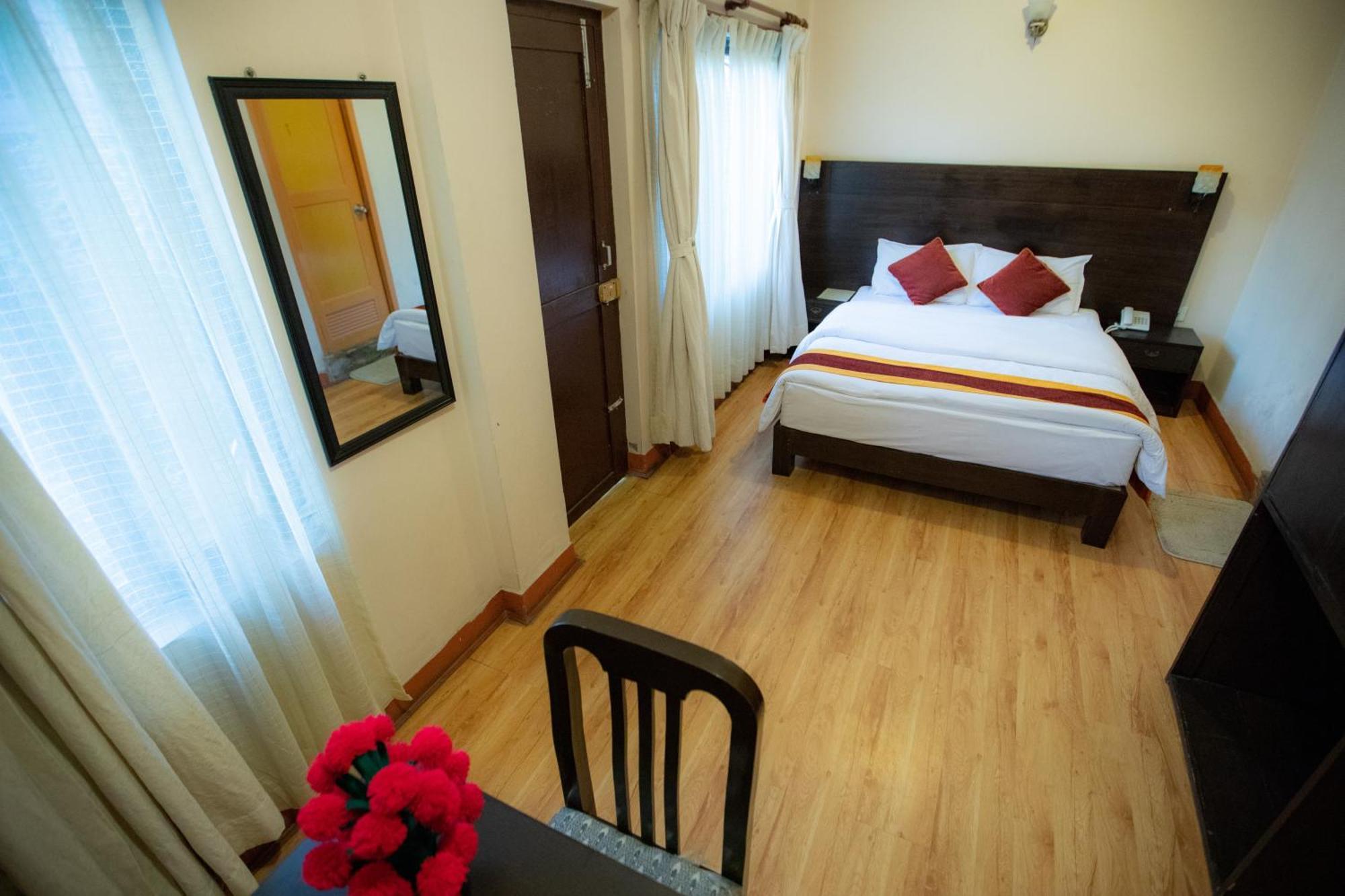 Kathmandu Sunny Hotel Ngoại thất bức ảnh